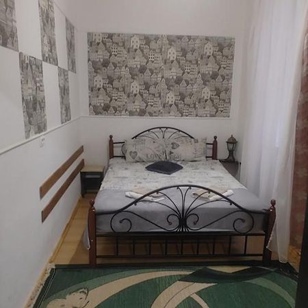 Apartment Near Rynok Square Lviv Luaran gambar